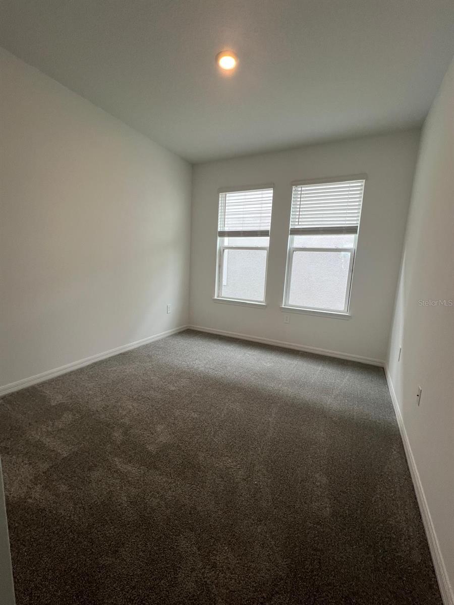 WATERS AT CENTER LAKE RANCH PH 1A - Residential Lease