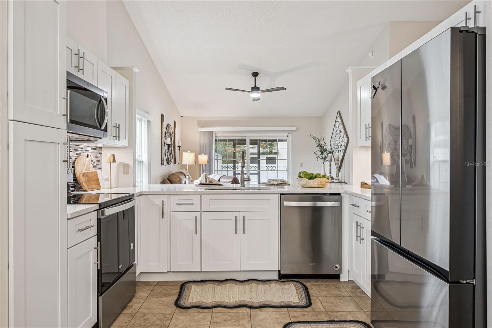 COUNTRYWALK - Residential