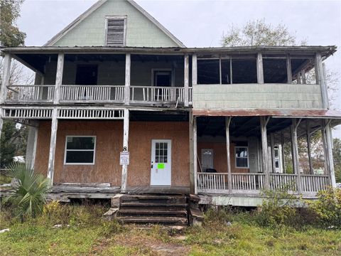 Photo of 708 N Walnut Street, Starke, FL 32091 (MLS # GC527399) Photo of 708 N Walnut Street, Starke, FL 32091 (MLS # GC527399)