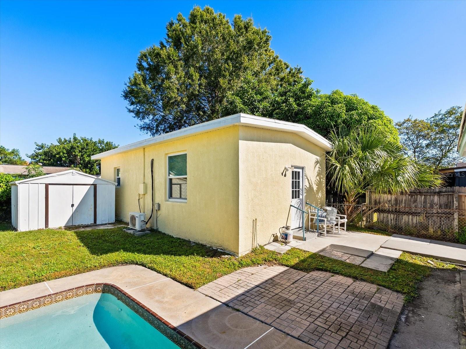 IMPERIAL ESTATES - Residential