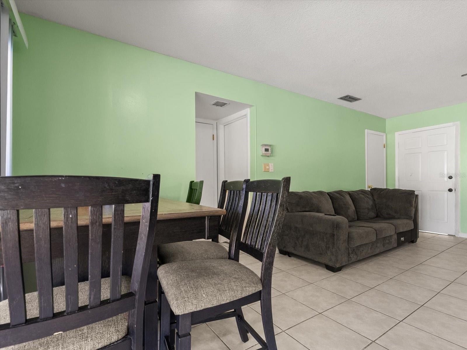 IMPERIAL ESTATES - Residential