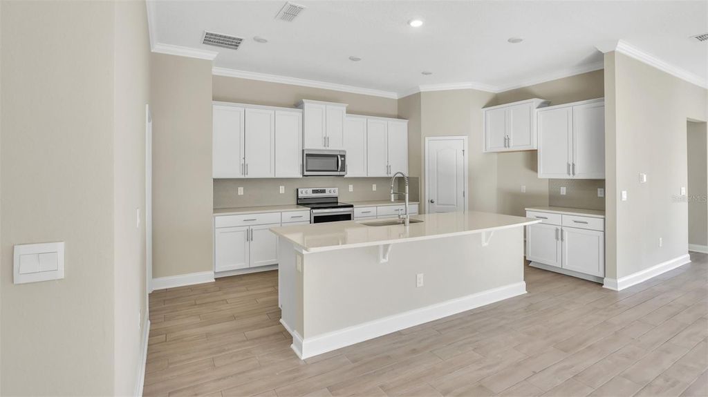 Photo of 33 Lumber Jack Trail, Palm Coast, FL 32137 (MLS # FC296075)