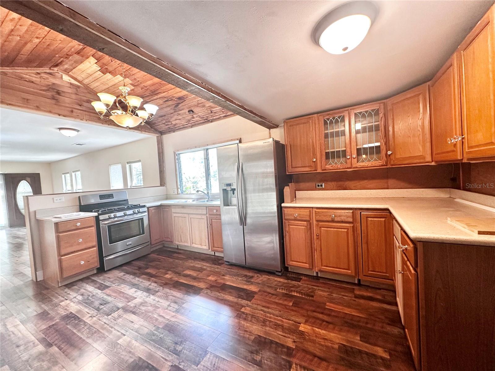 MOUNT DORA - Residential Lease