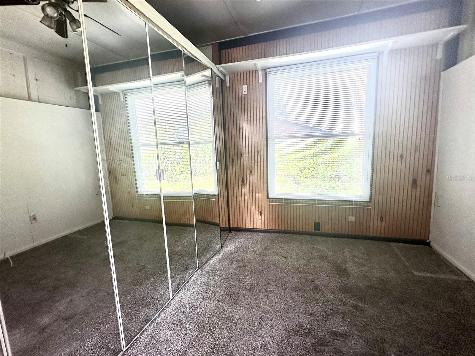 MOUNT DORA - Residential Lease