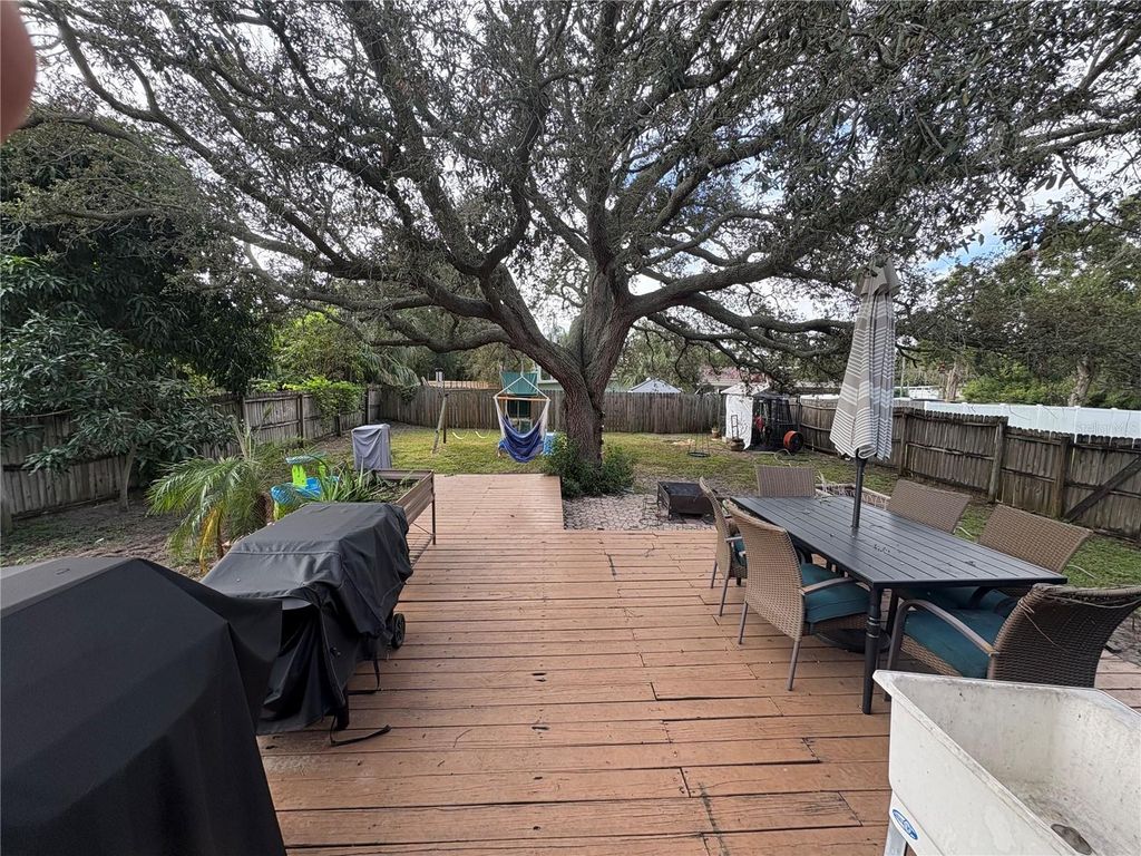 Photo of 702 Boston Street, Tarpon Springs, FL 34689 (MLS # TB8436377)