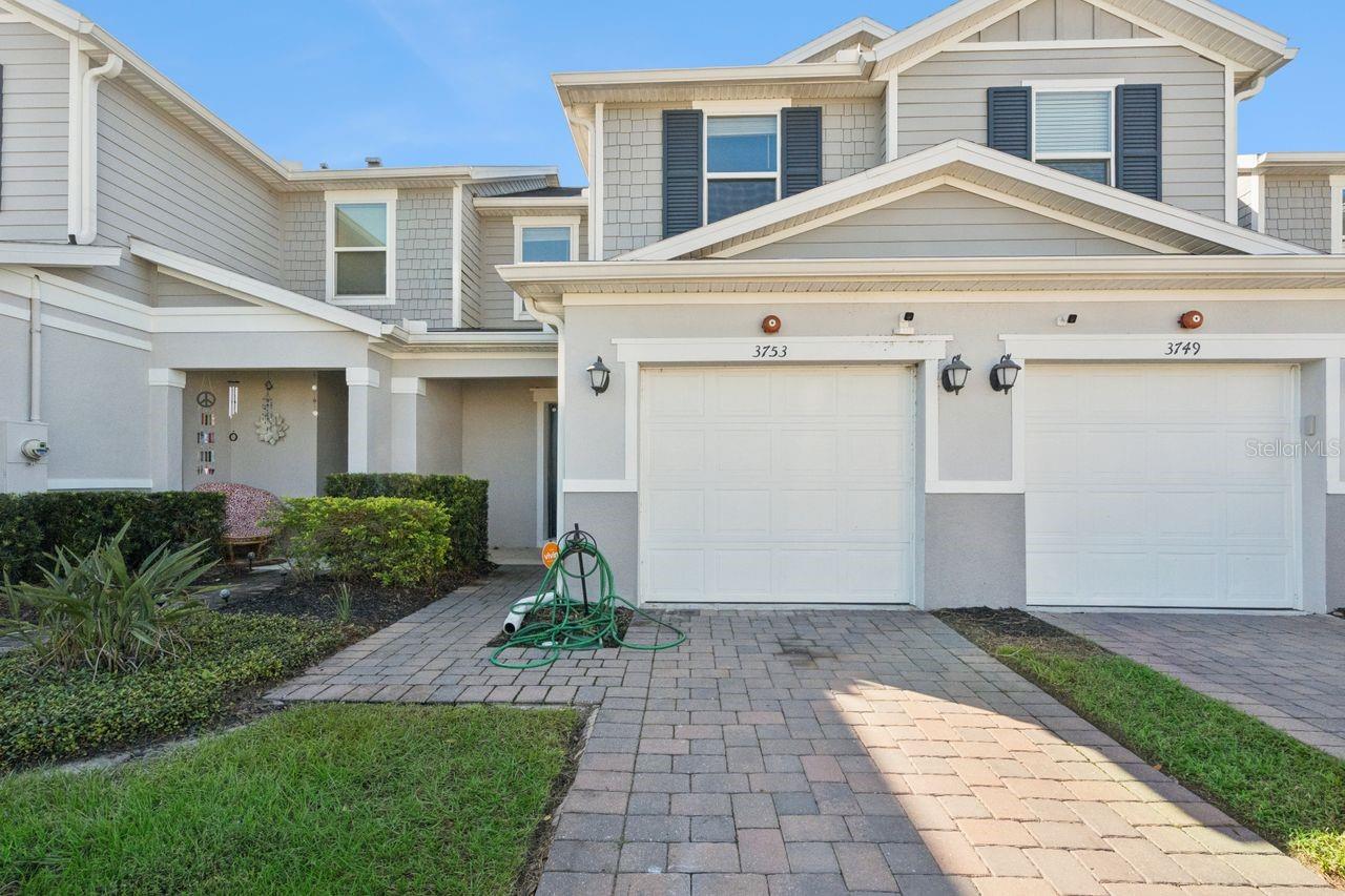 3753 HAMPTON CHASE LANE