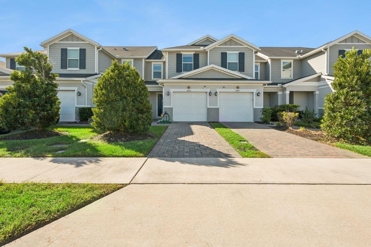 3753 HAMPTON CHASE LANE