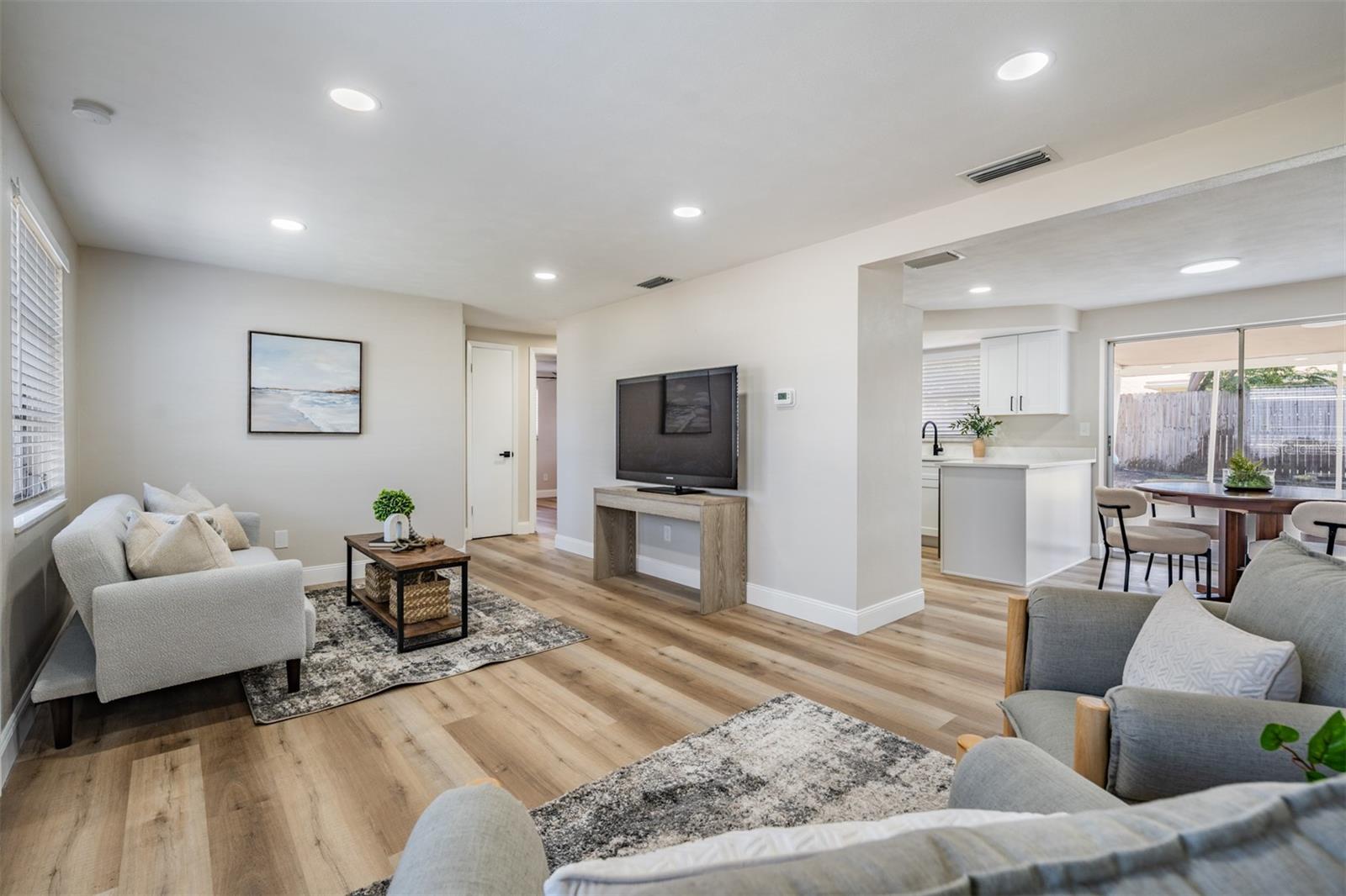3348 CLYDESDALE DRIVE