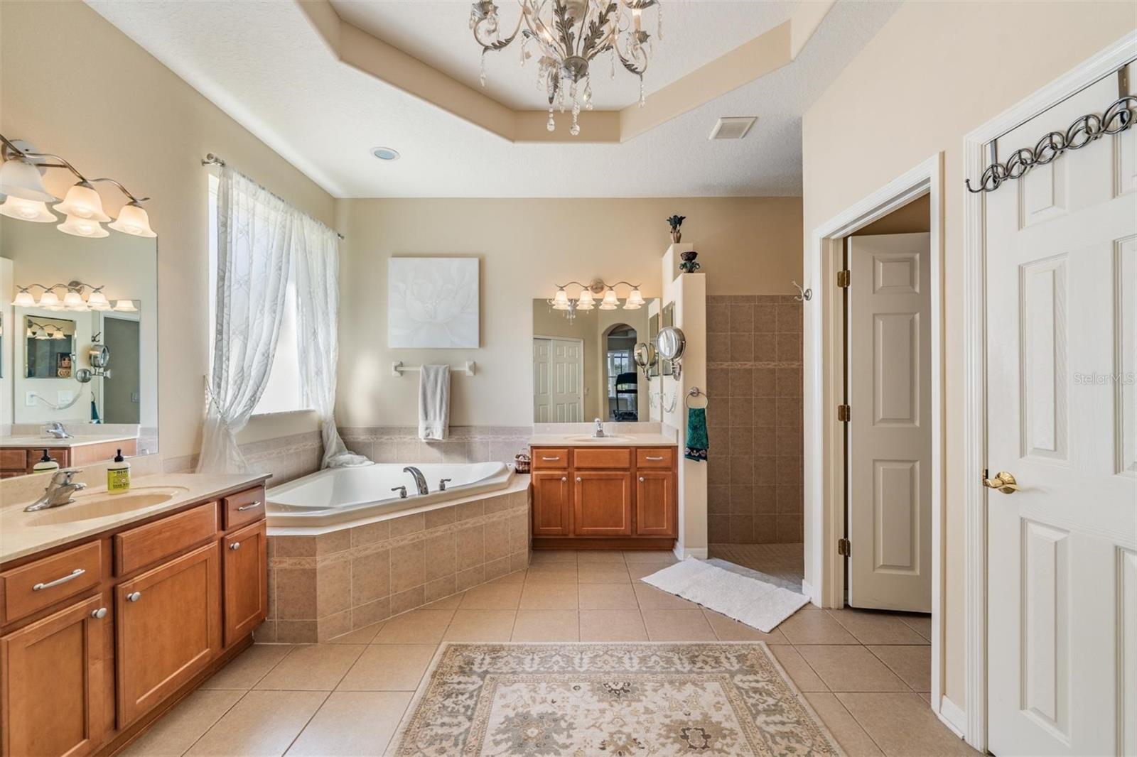 EASTON PARK - Residential