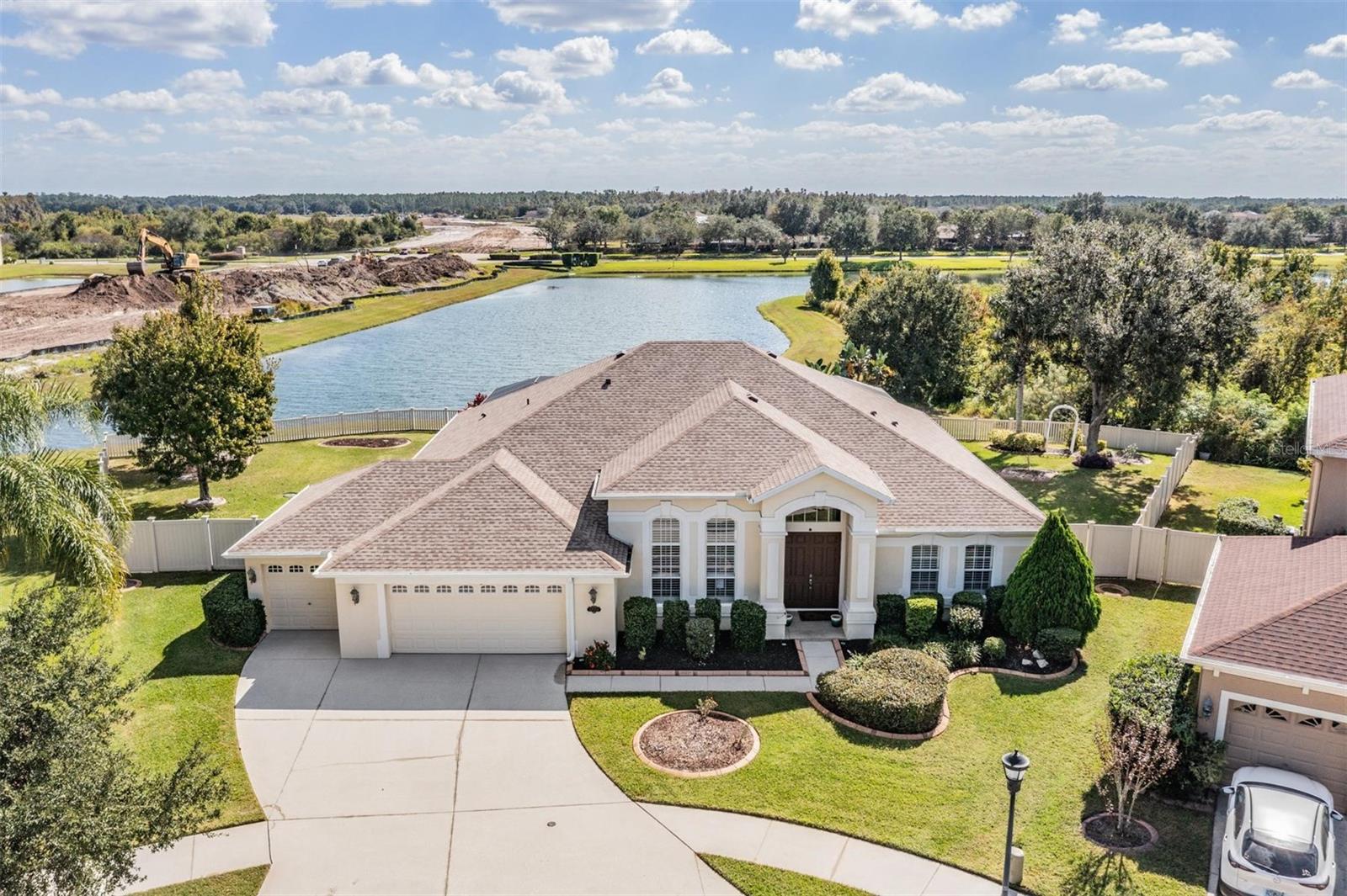 EASTON PARK - Residential