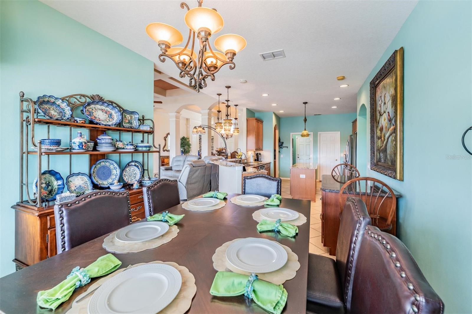 EASTON PARK - Residential