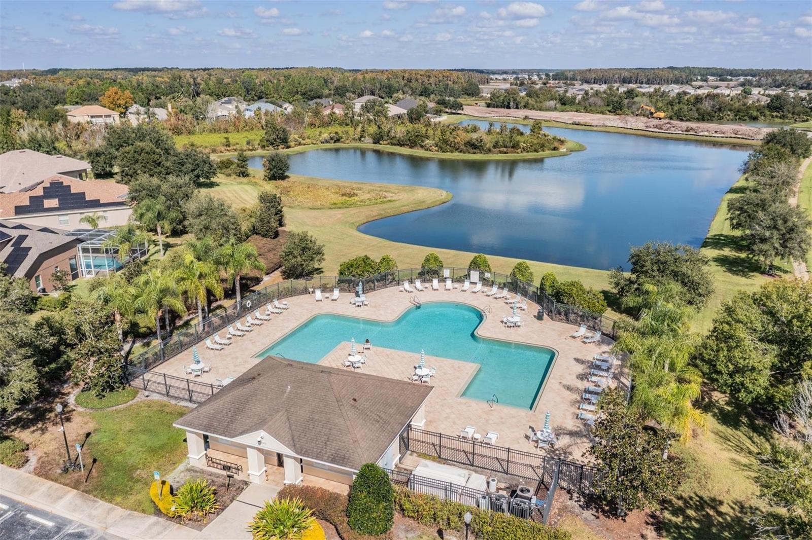 EASTON PARK - Residential