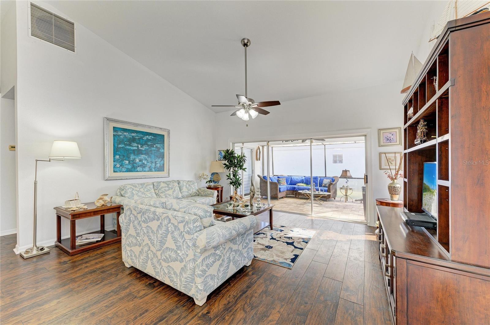 PERIDIA UNIT FOUR - Residential