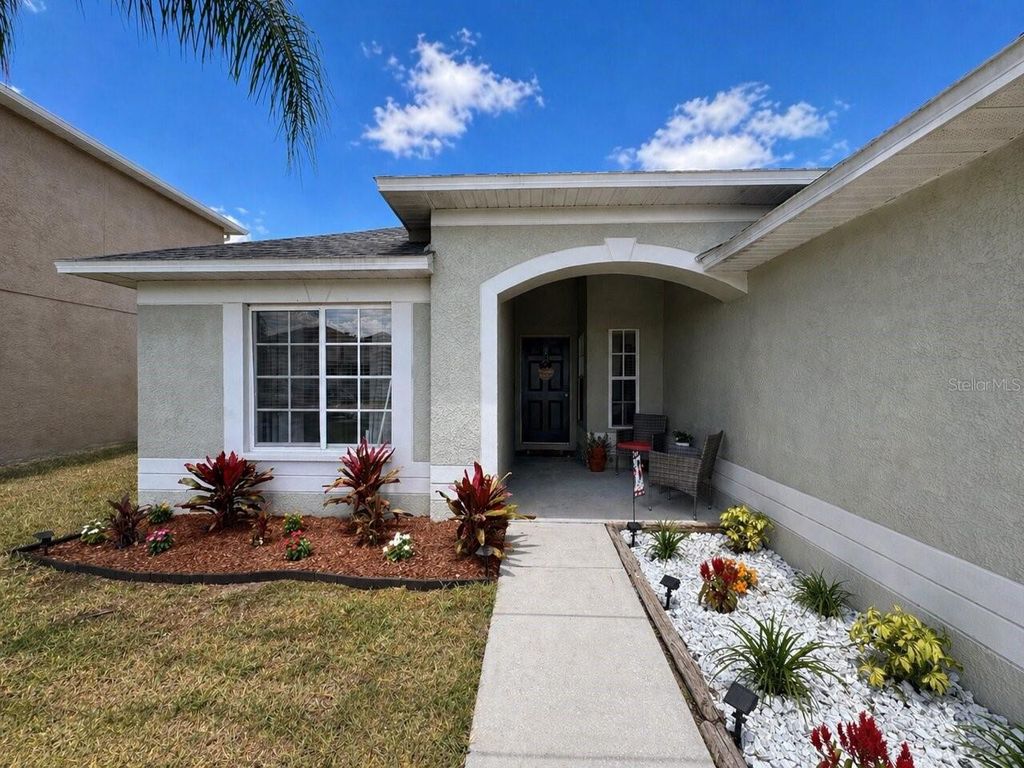 Photo of 27748 Sugar Loaf Drive, Wesley Chapel, FL 33544 (MLS # TB8503778)