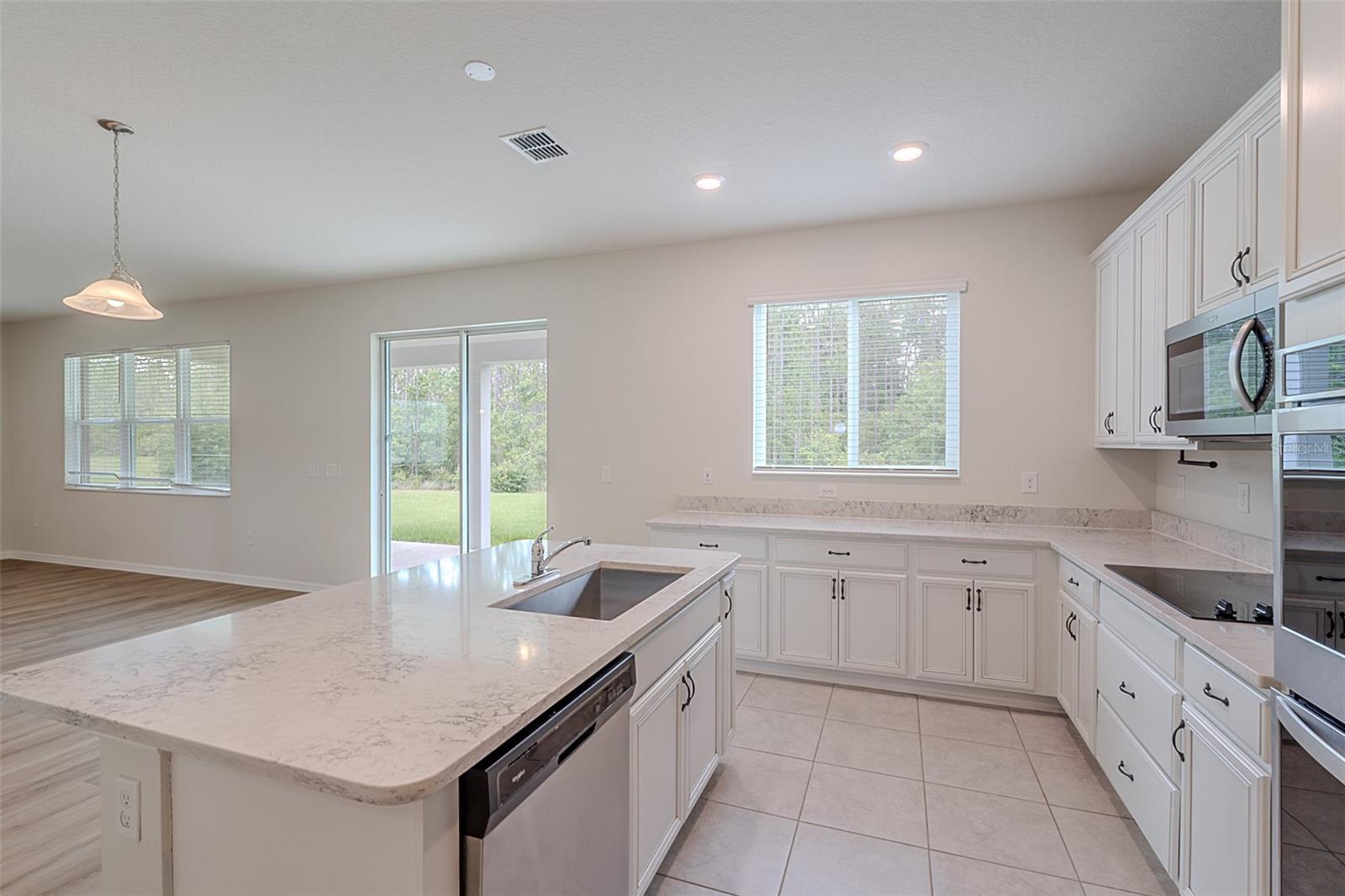 16398 YELLOWEYED DRIVE