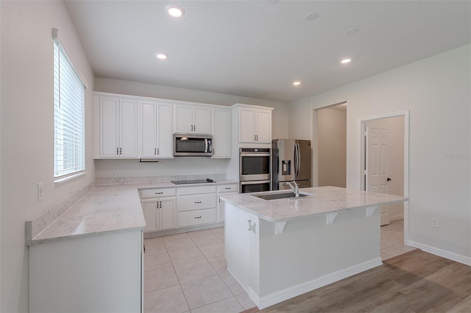 16398 YELLOWEYED DRIVE