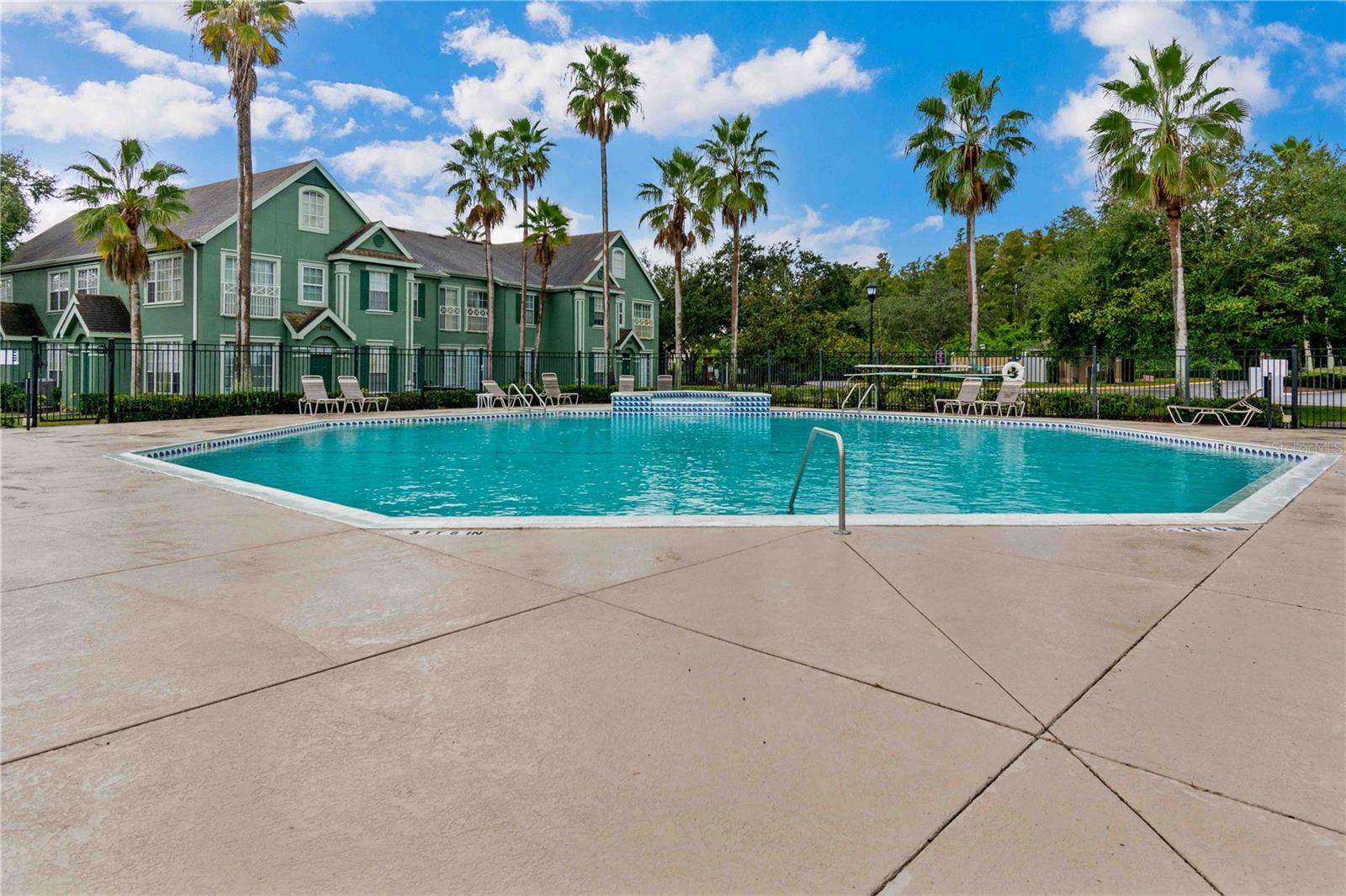 LAKE CHASE CONDO - Residential