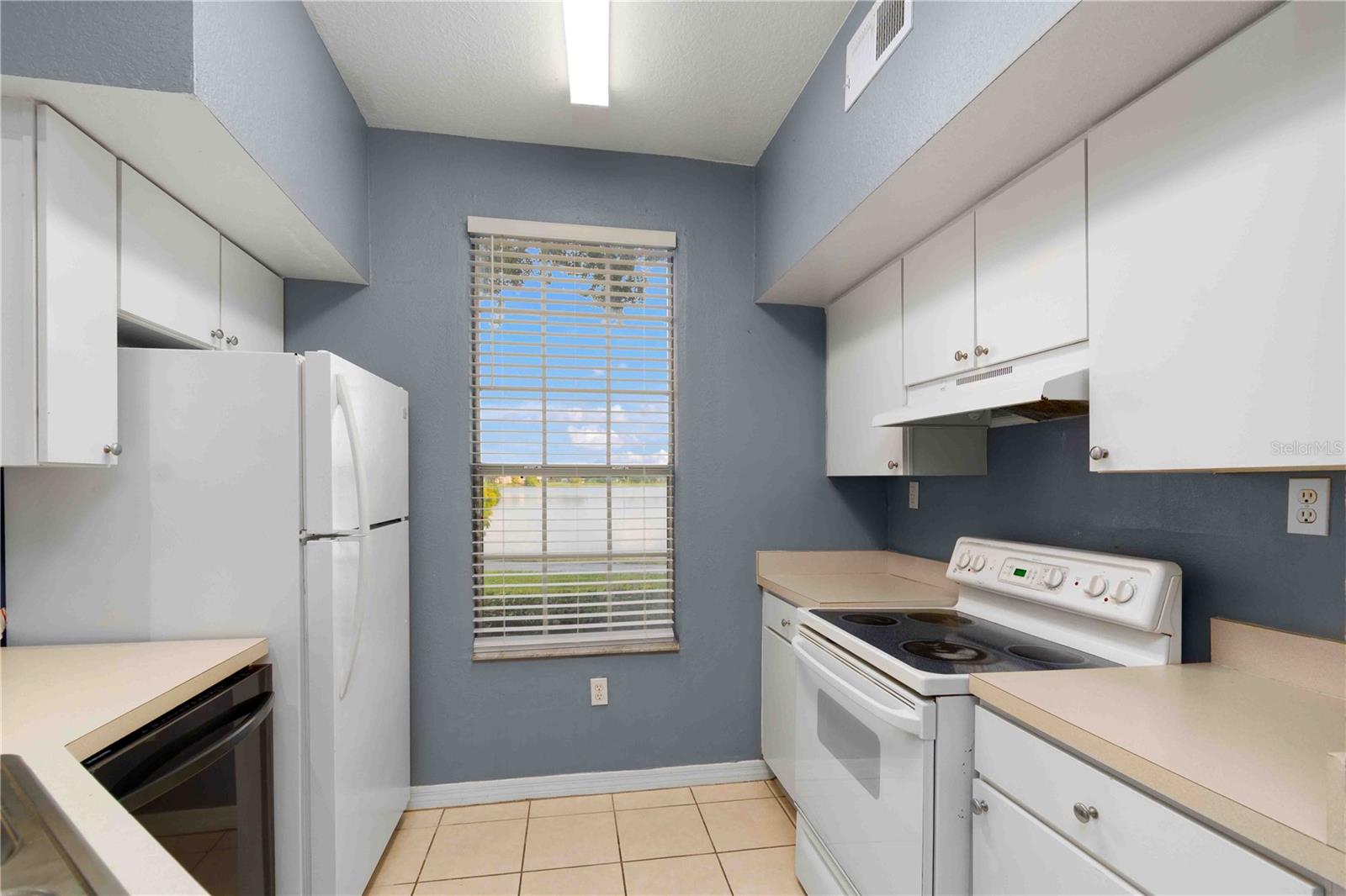 LAKE CHASE CONDO - Residential