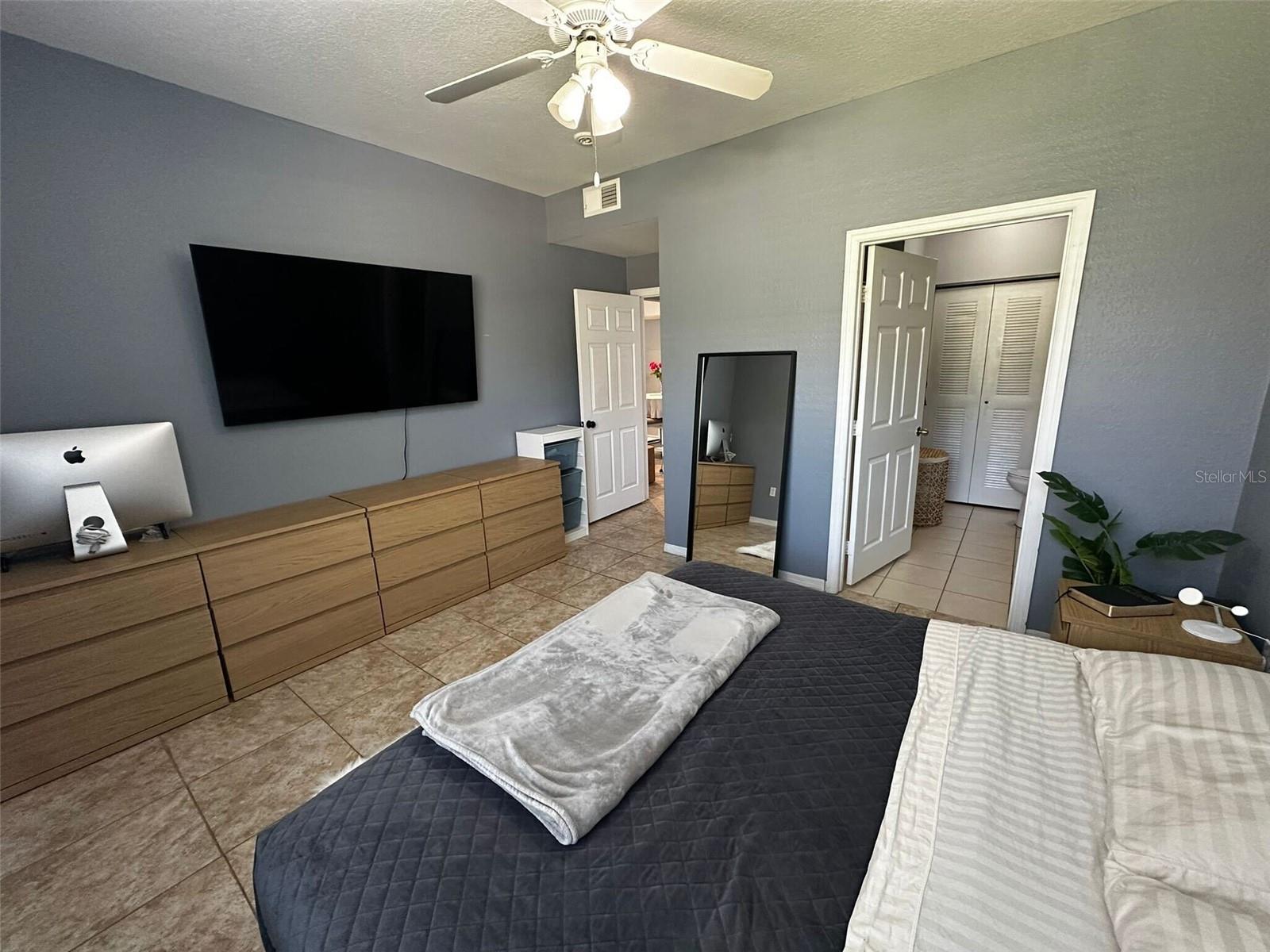 LAKE CHASE CONDO - Residential