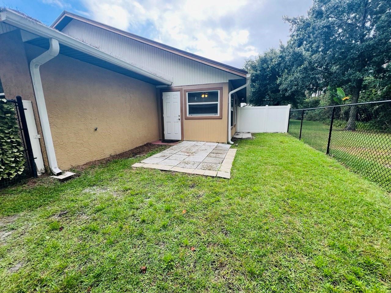 LEHIGH WOODS - Residential Lease