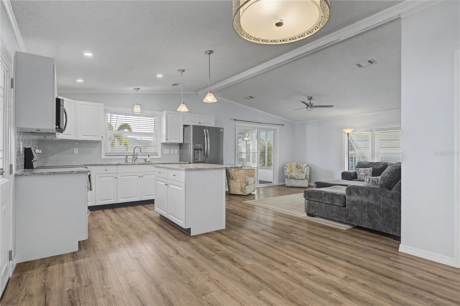 BURNT STORE COLONY MHP COOP - Residential