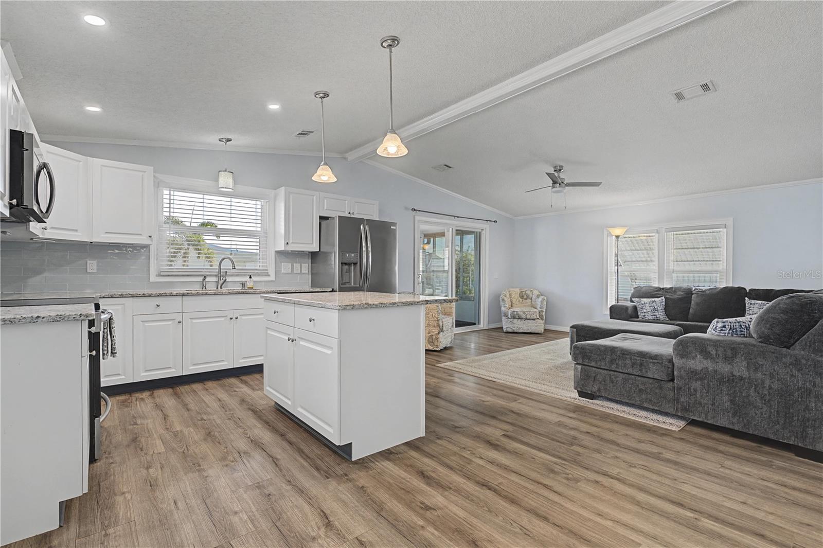 BURNT STORE COLONY MHP COOP - Residential