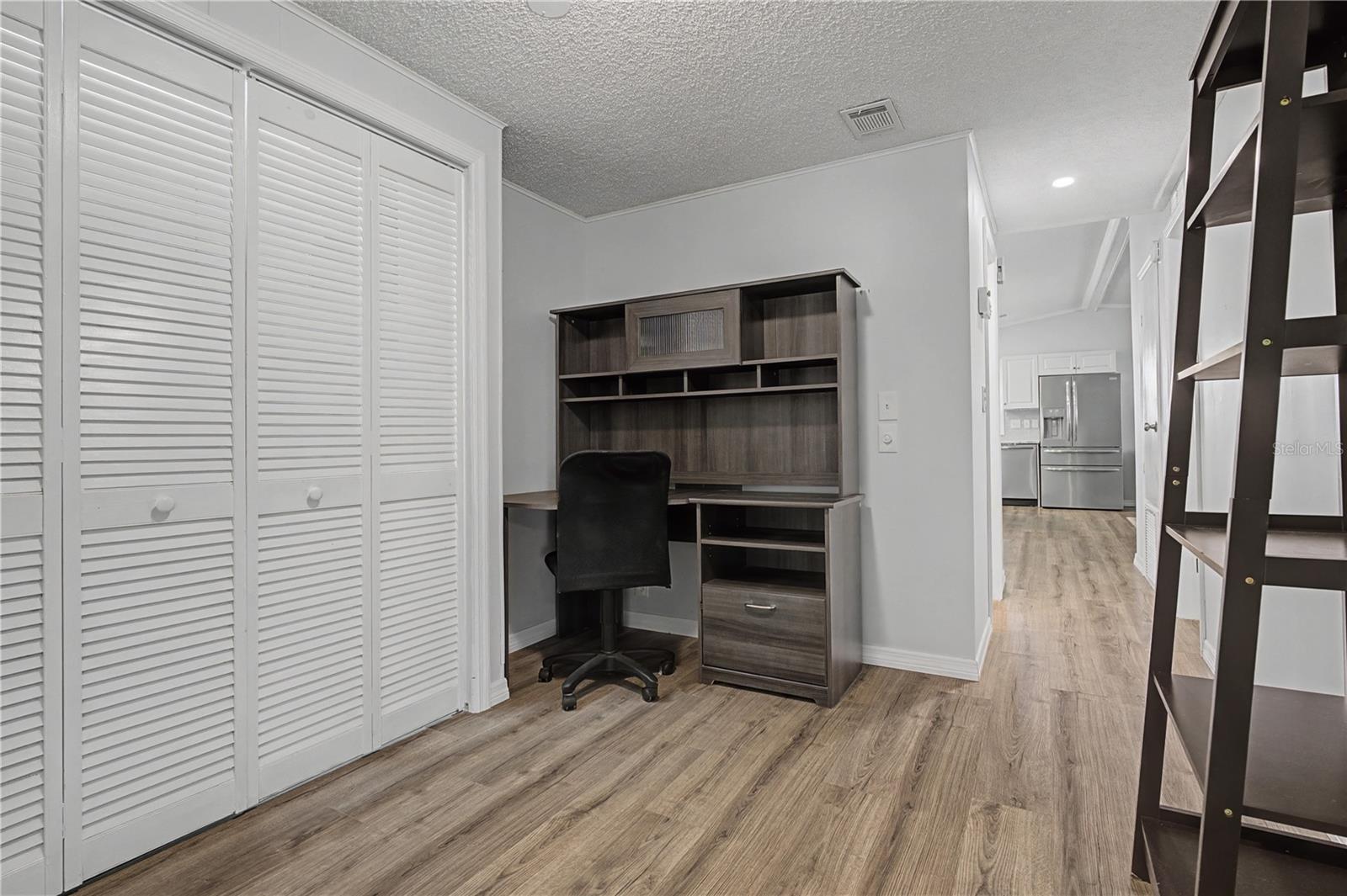 BURNT STORE COLONY MHP COOP - Residential