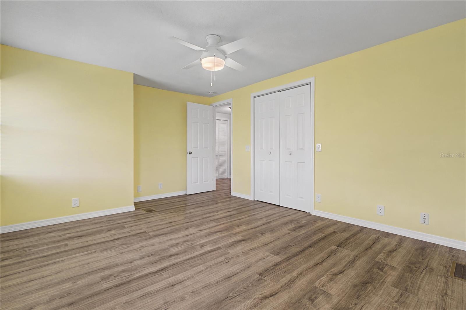 BURNT STORE COLONY MHP COOP - Residential