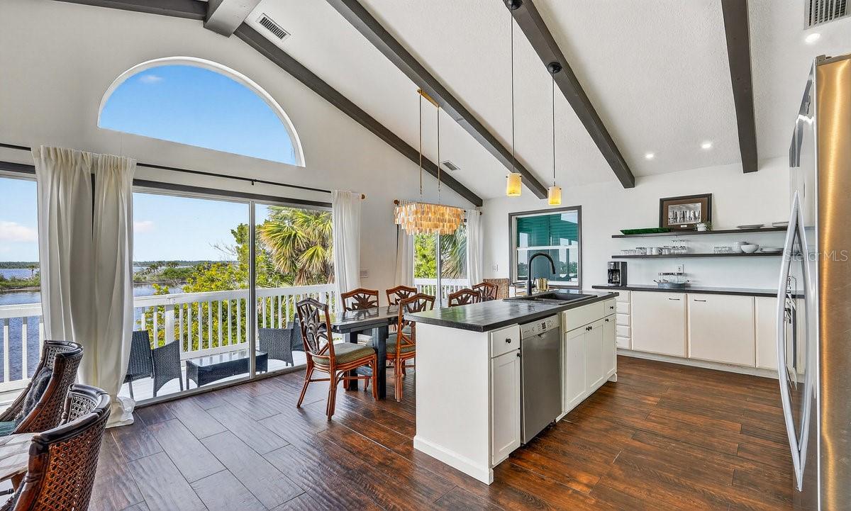 AVALON BY SEA - Residential