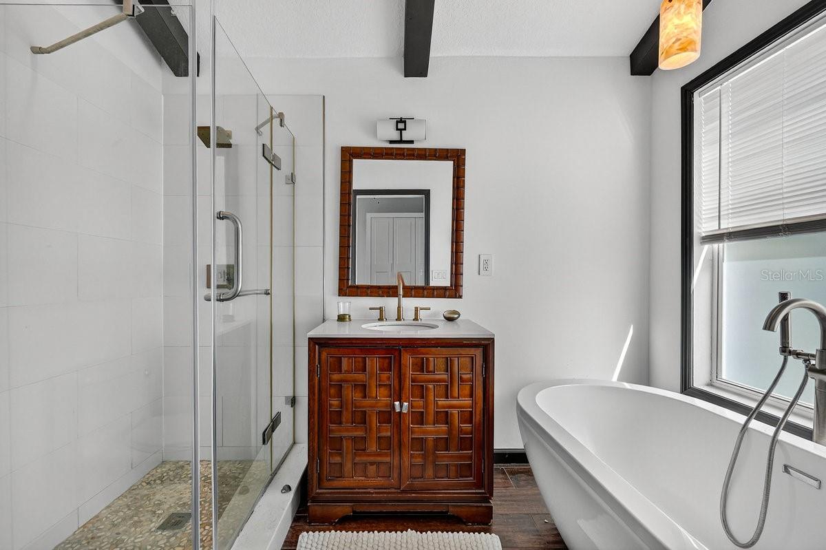 AVALON BY SEA - Residential