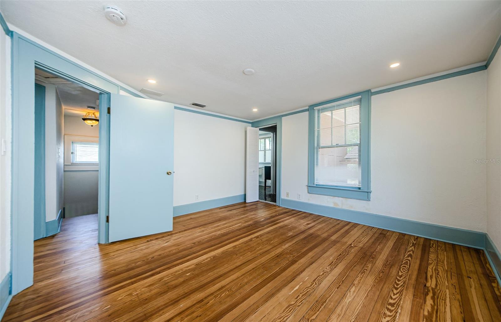 BOONE'S REV - Residential Lease