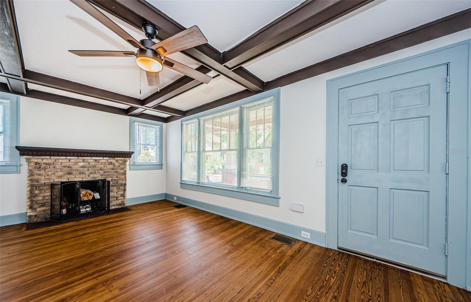 BOONE'S REV - Residential Lease