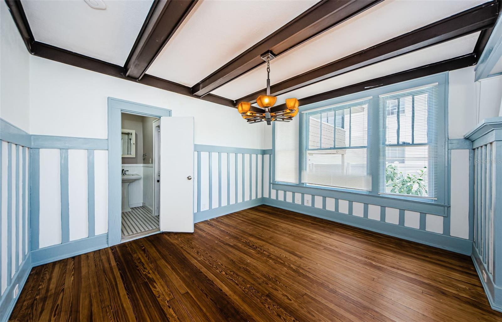 BOONE'S REV - Residential Lease