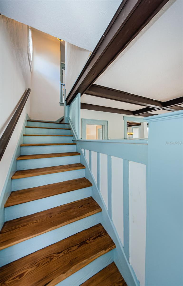 BOONE'S REV - Residential Lease