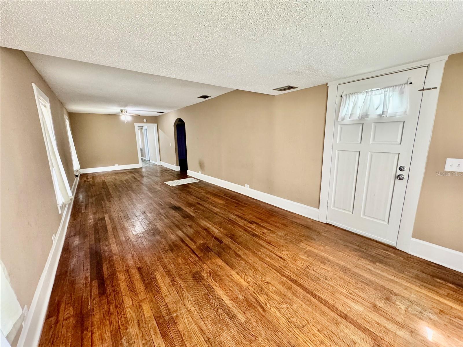 ORANGE PARK 7 PG 48 - Residential