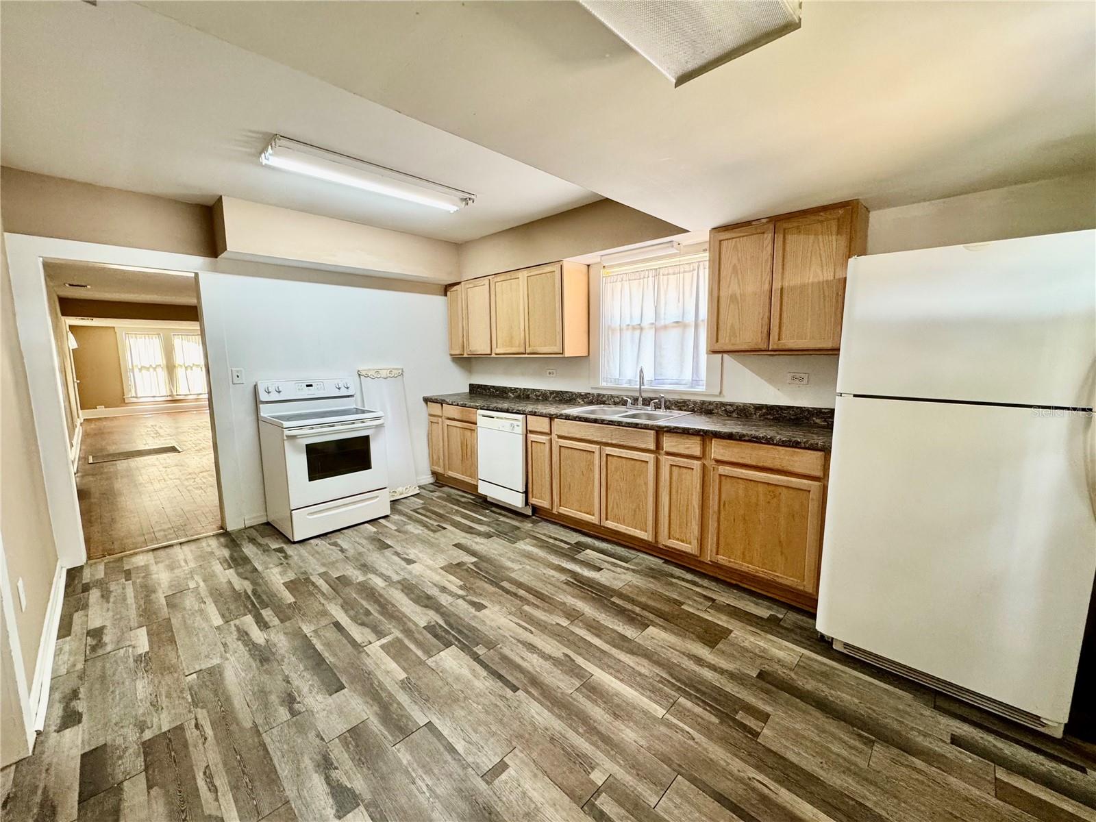 ORANGE PARK 7 PG 48 - Residential