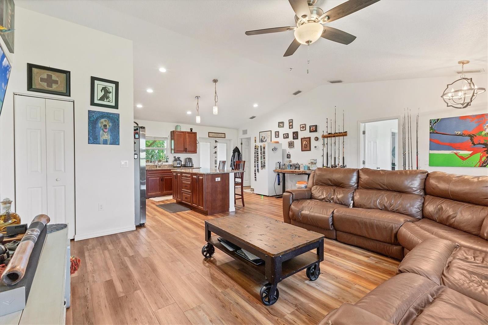 ACREAGE - Residential