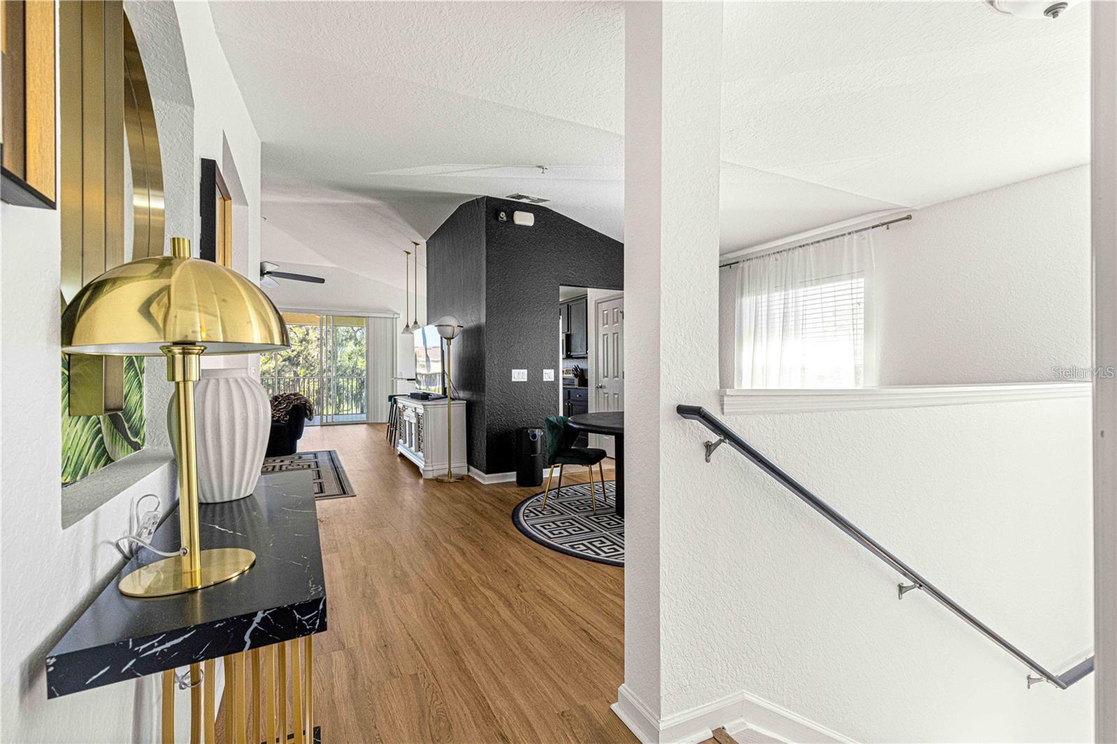 BRIGHTON PH 17 - Residential