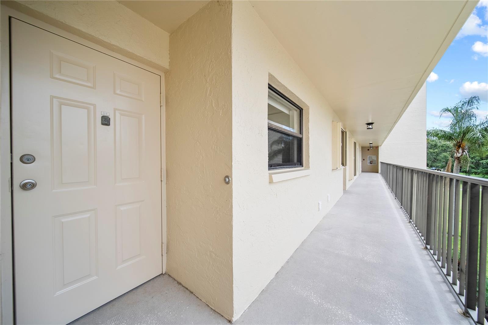 900 COVE CAY DRIVE 3E
