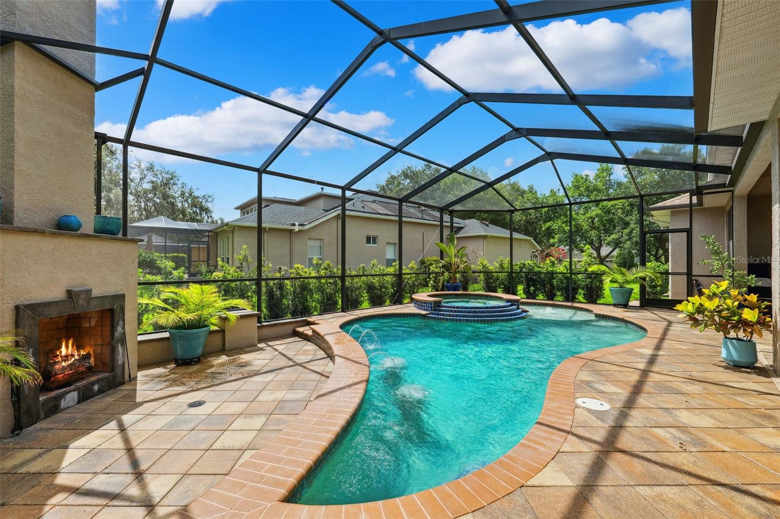 5823 TERNCREST DRIVE