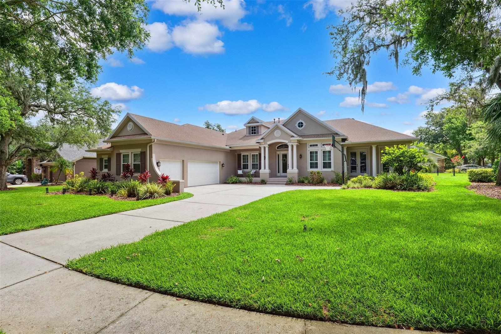 5823 TERNCREST DRIVE
