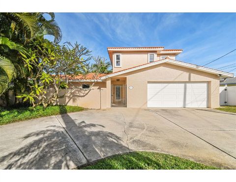 Photo of 1427 40th Avenue NE, St Petersburg, FL 33703 (MLS # TB8391556)