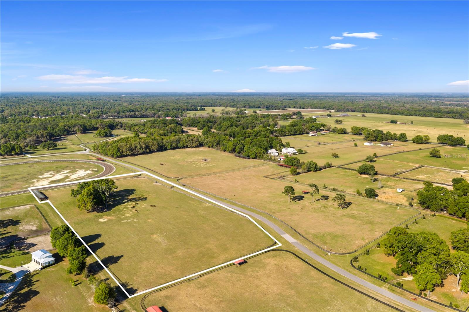 BELLEMONT FARMS - Land