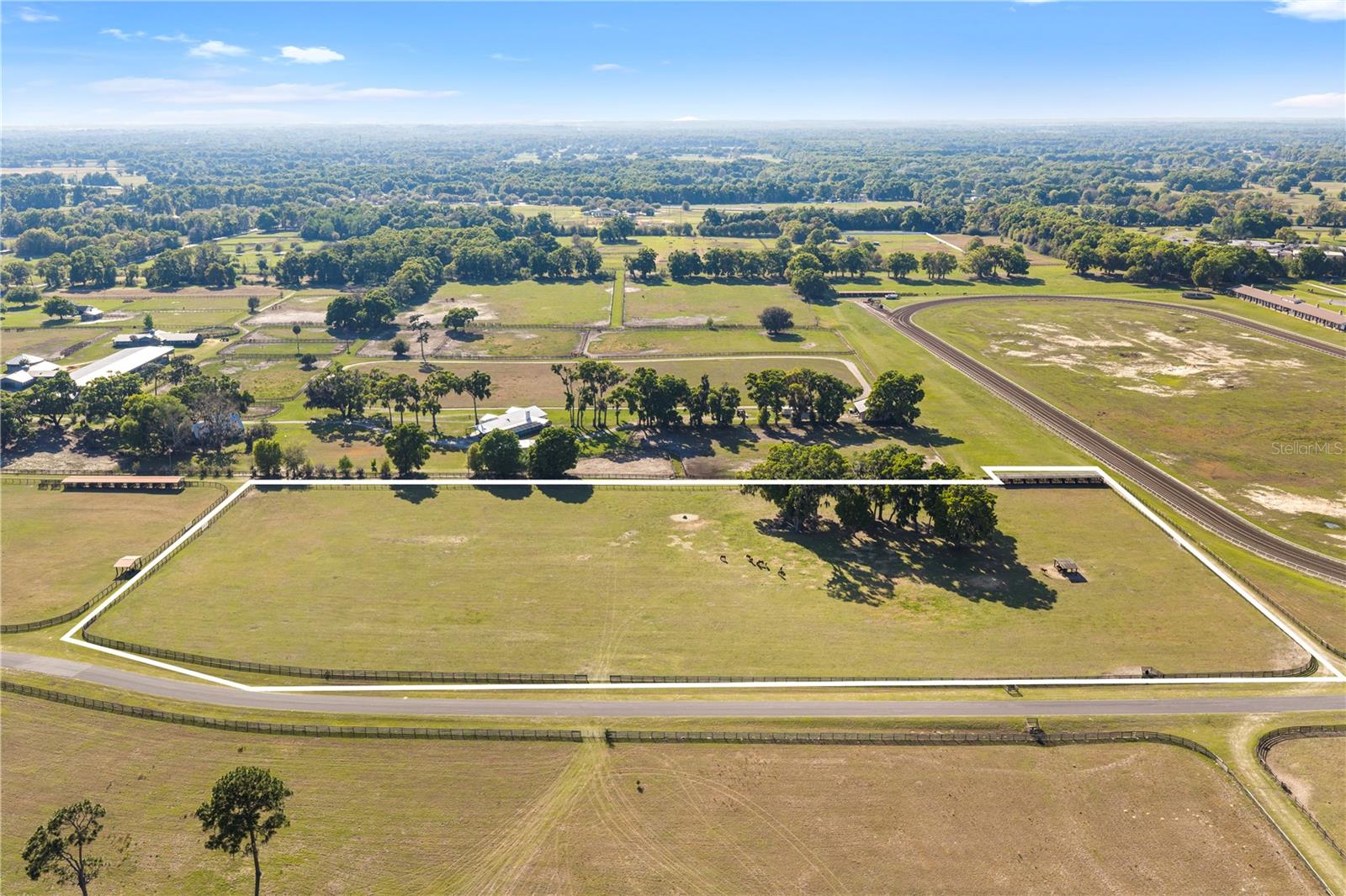 BELLEMONT FARMS - Land