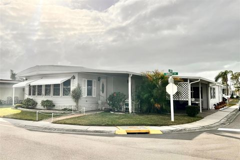 A home in LARGO