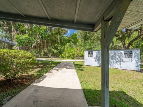 Tiny photo for 23191 NE 112th Court Road, Fort Mccoy, FL 32134 (MLS # OM724914)