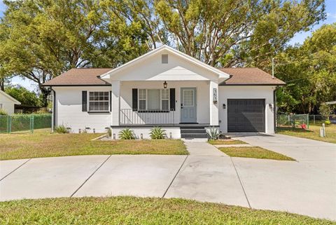 Photo of 363 Roosevelt Avenue, Brooksville, FL 34604 (MLS # TB8446398)