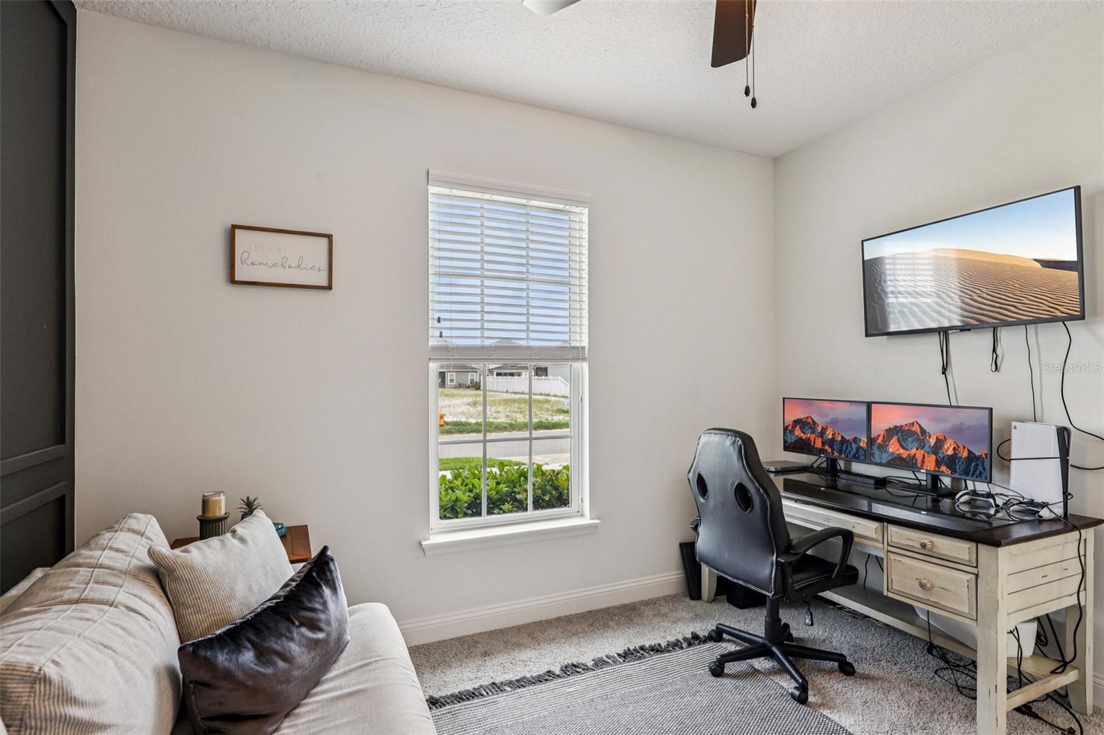 SILVER LNDG PH 2B - Residential