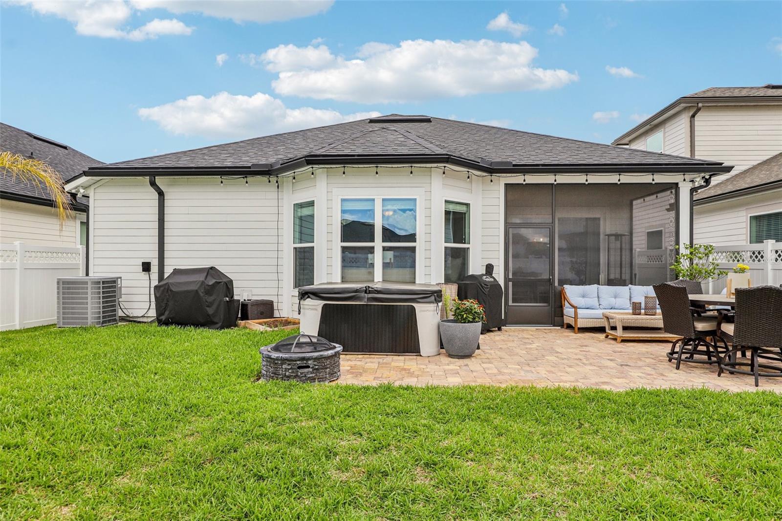 SILVER LNDG PH 2B - Residential