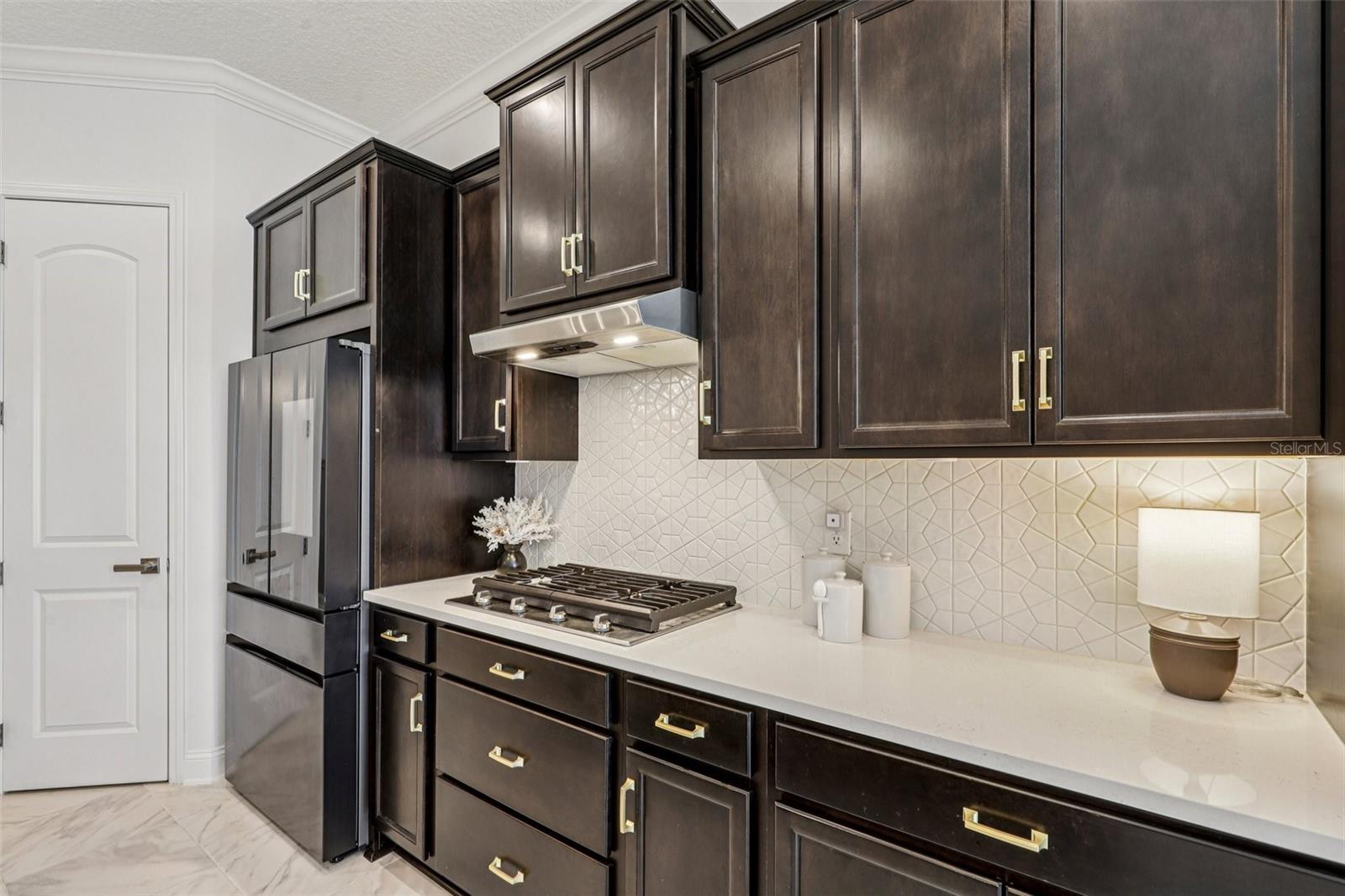 SILVER LNDG PH 2B - Residential